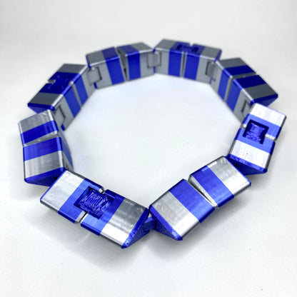 Origami Infinito – Cubo Sensorial Articulado em Impressão 3D