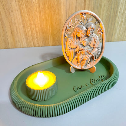 Kit Sagrada Família com Bandeja Ore e Confie | Decoração Religiosa 3D