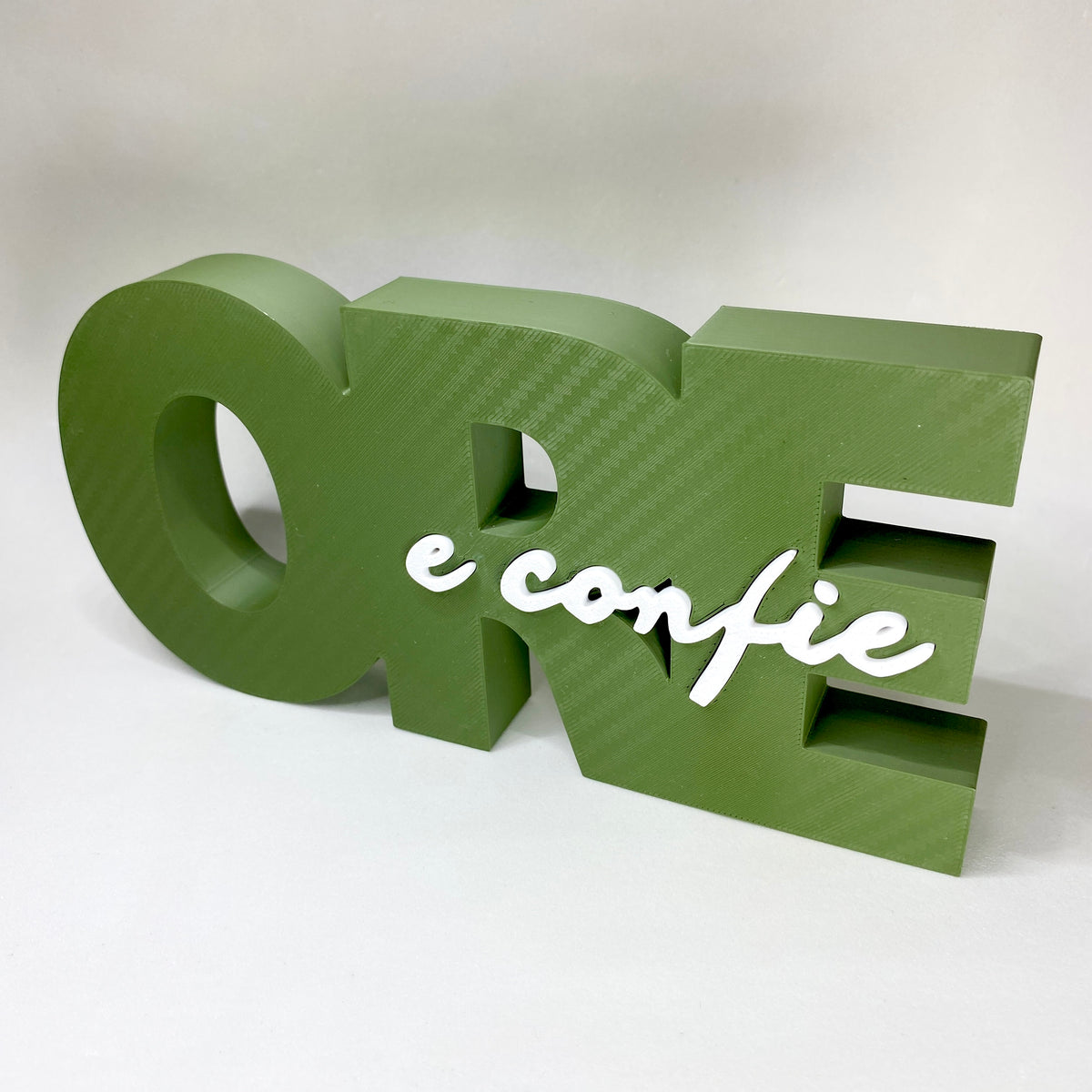 Decoração "Ore e Confie" em Impressão 3D – Placa Decorativa Inspiradora
